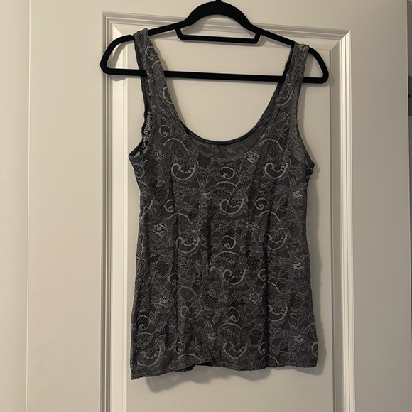 Lace Aritzia Tank Top - Picture 2 of 5